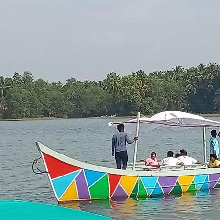 Casa Ardilla, Homestay And Boating In Honnavar Honāvar Eksteriør bilde